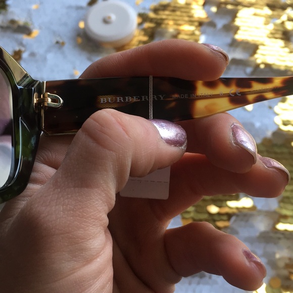 Burberry tortoiseshell green red brown glasses - Picture 4 of 5